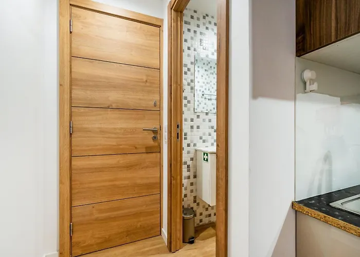 Guestready - Practical Hideout In Gaia *