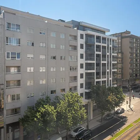 Guestready - Practical Hideout In Gaia Vila Nova de Gaia