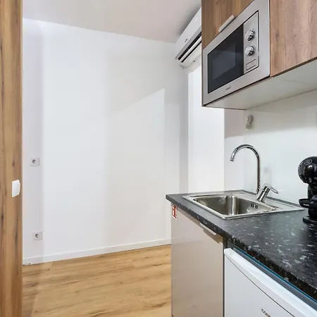 Hotel Guestready - Practical Hideout In Gaia Vila Nova de Gaia