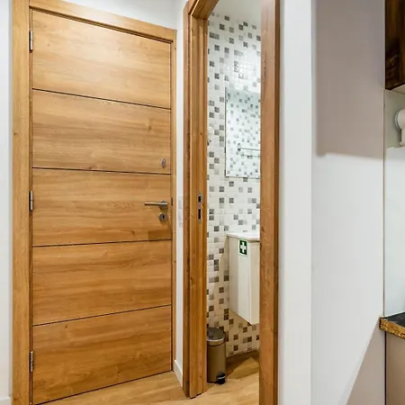 Guestready - Practical Hideout In Gaia *